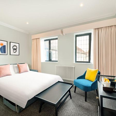 Voco Lythe Hill Hotel & Spa By Ihg Haslemere Bagian luar foto