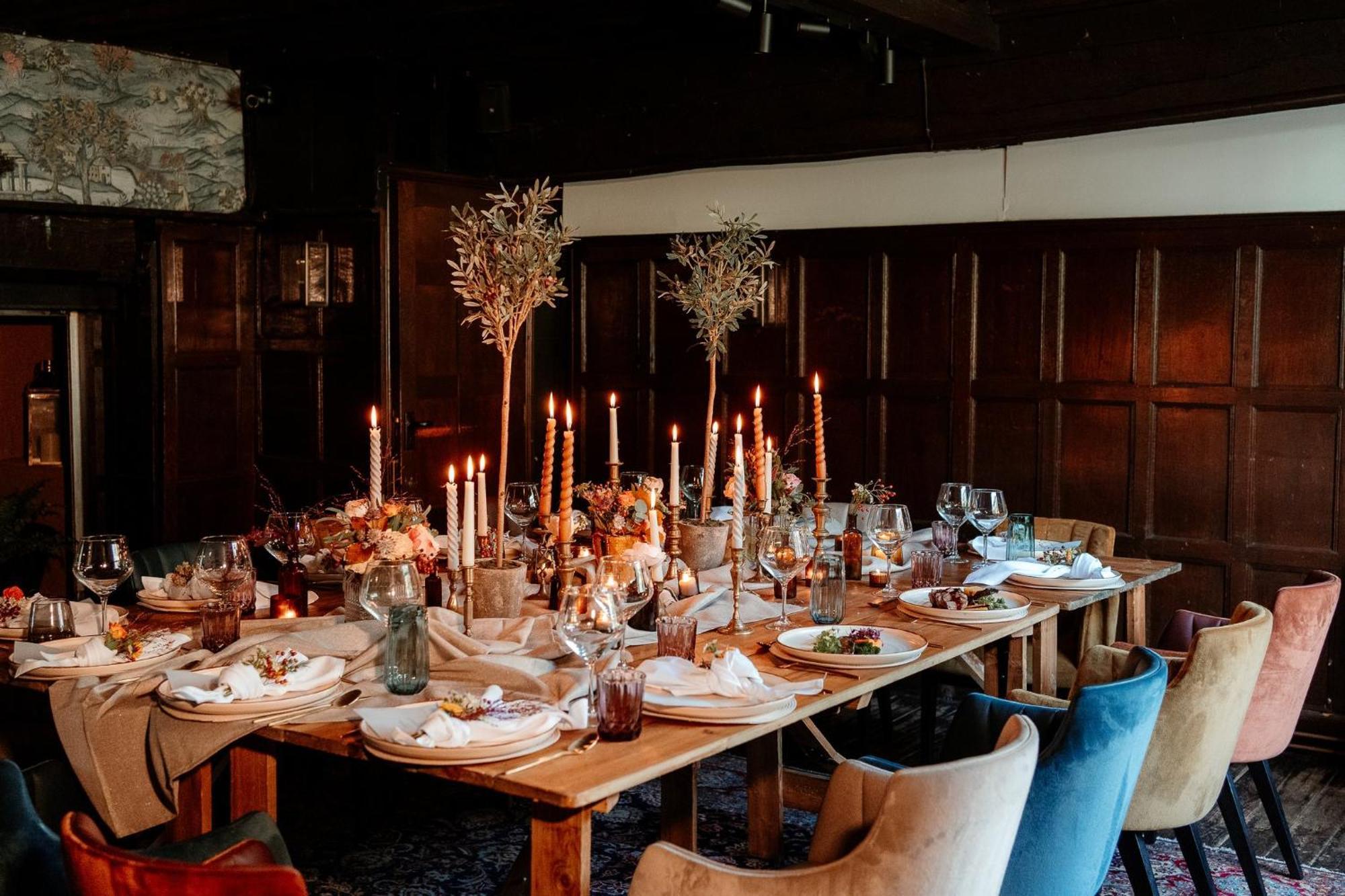 Voco Lythe Hill Hotel & Spa By Ihg Haslemere Bagian luar foto